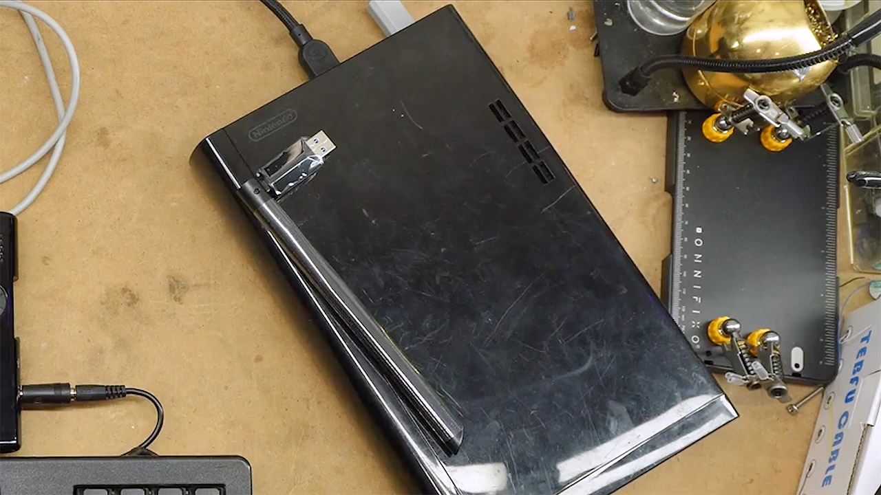 Modders Are Turning Everyday Devices Into Gaming Handhelds