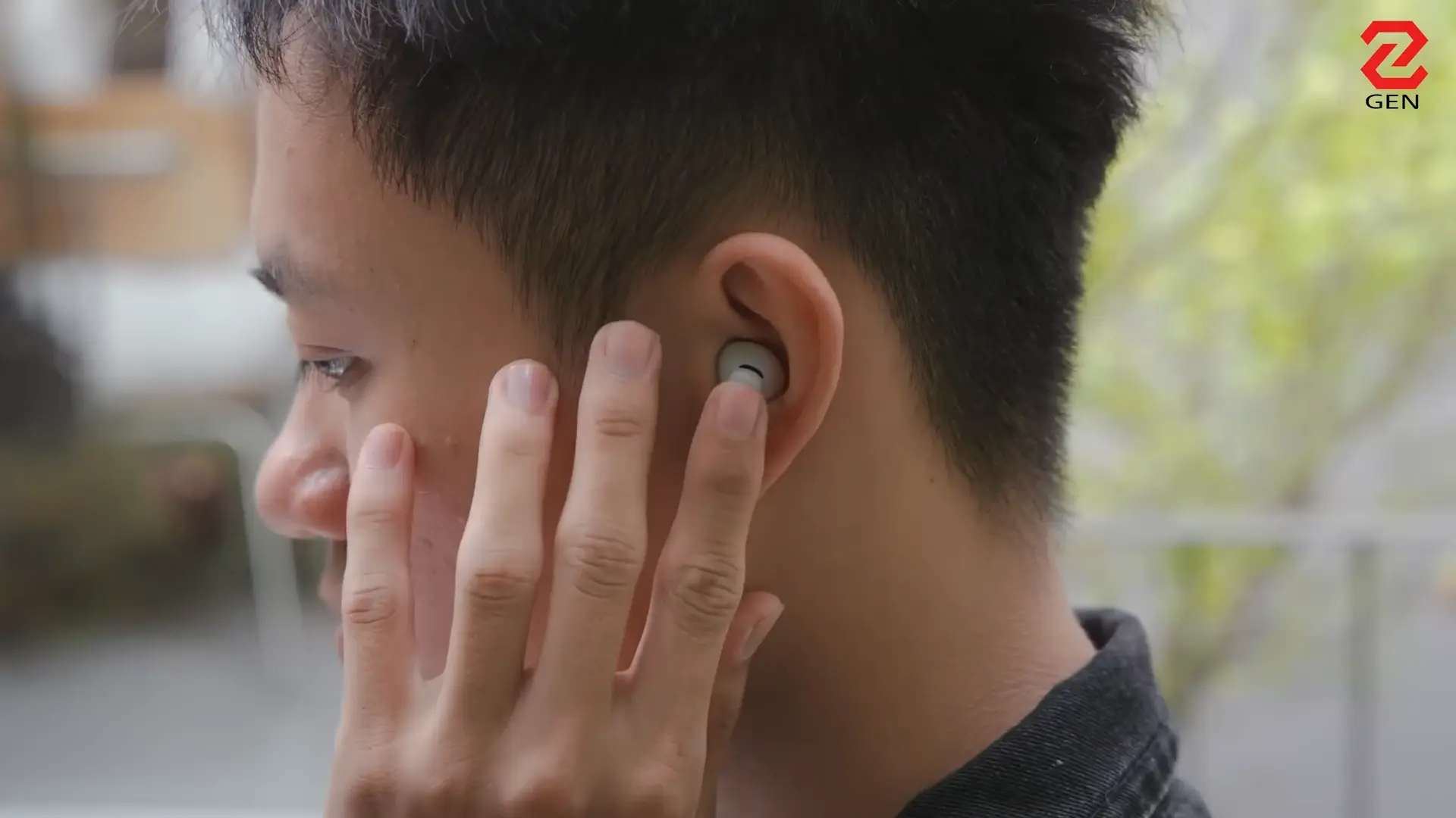 Tai nghe Open Ear với khử ồn: Shokz OpenFit Pro và OPPO Enco Air5S dành cho người đi làm