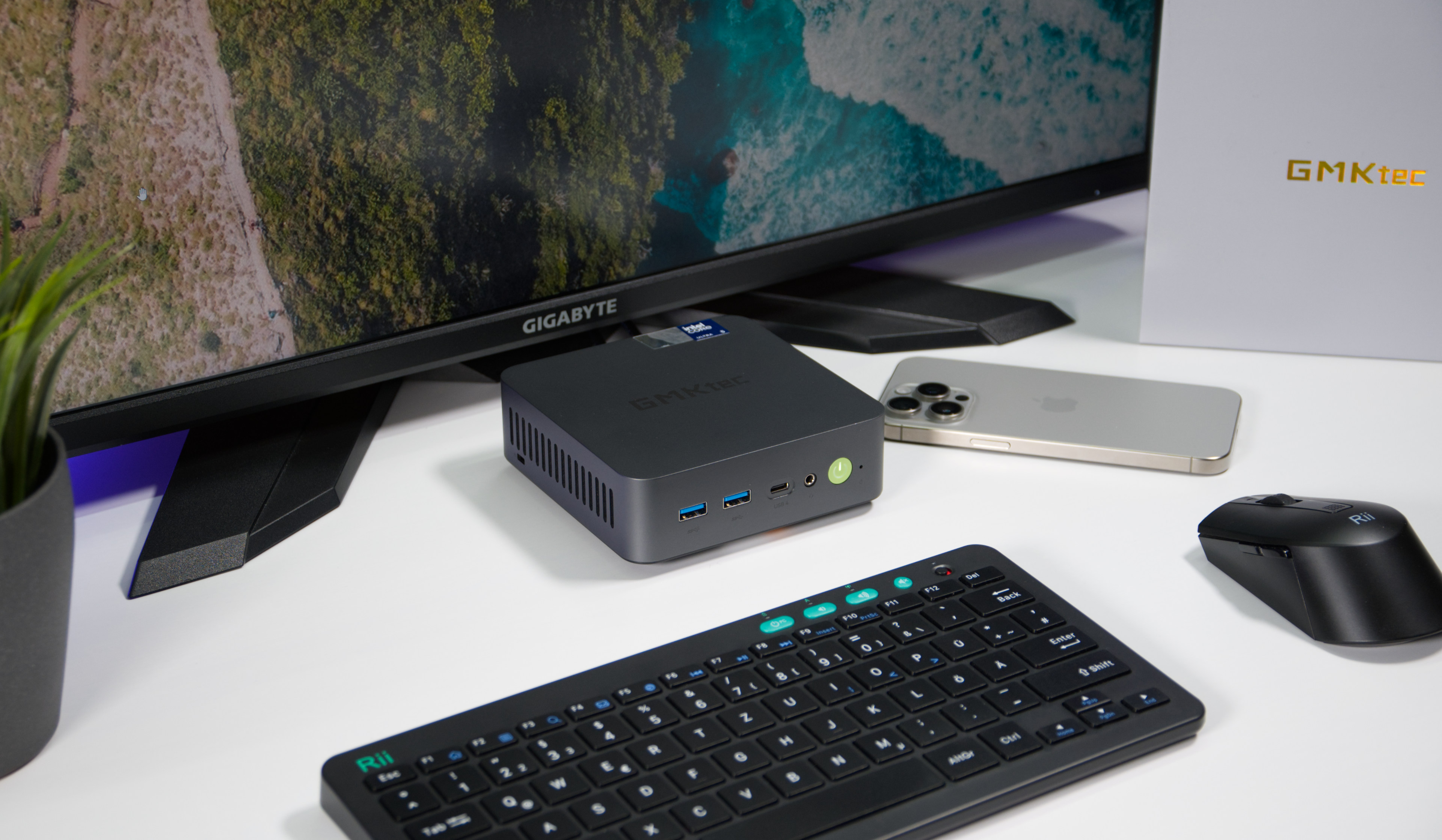 GMKtec NucBox K17: Mini PC im lặng với chip Lunar Lake