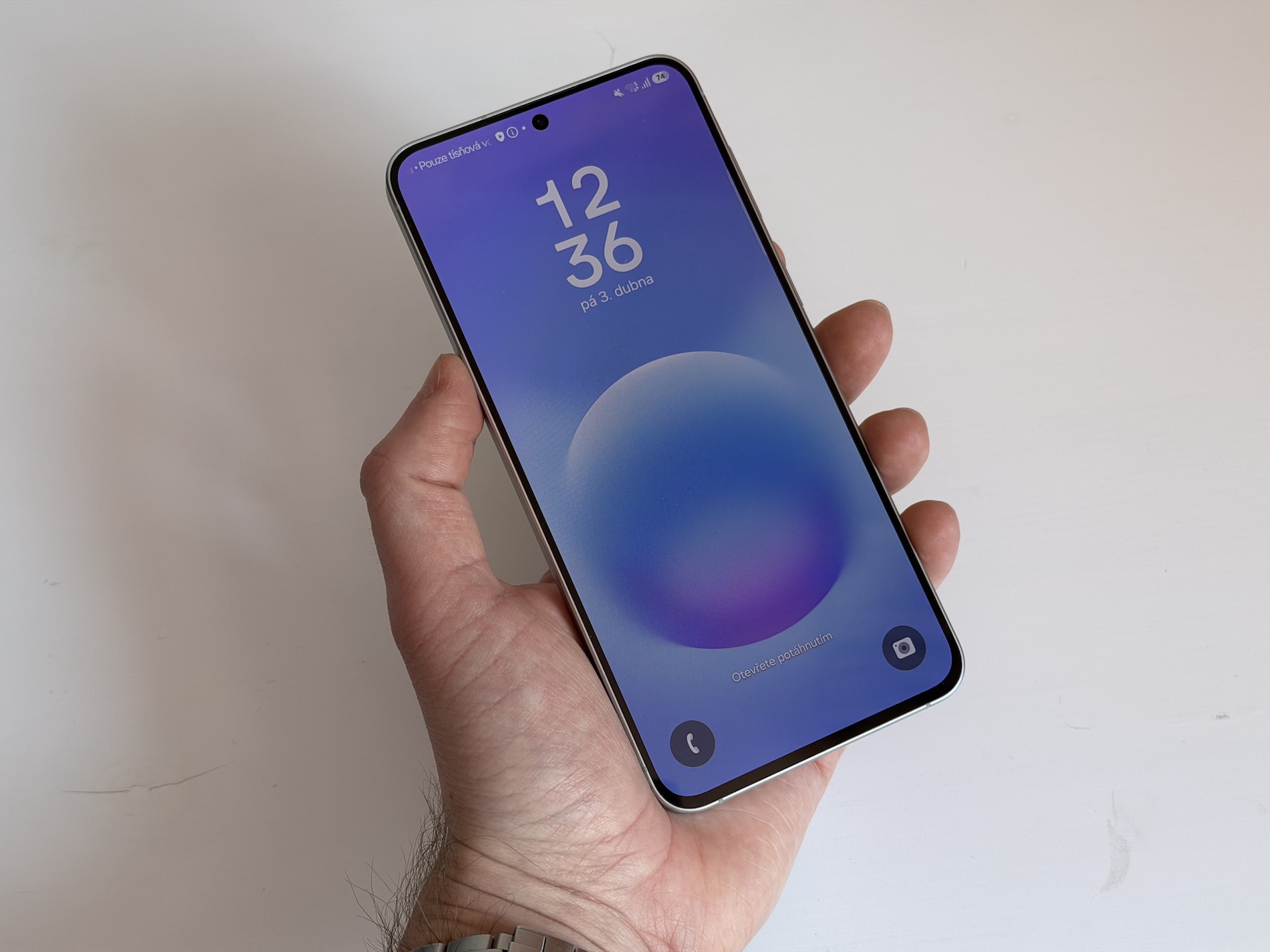 Galaxy A27 5G vs Galaxy A57: Nên chọn máy nào?