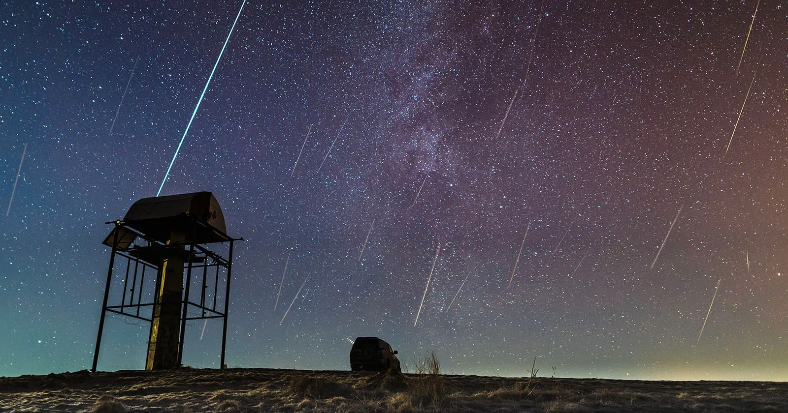 Capture Stunning Star Trails with Two Essential Methods