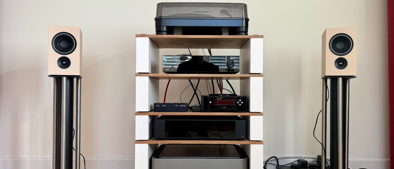 Compact Active Speakers That Sound Like Full-Size Hi‑Fi