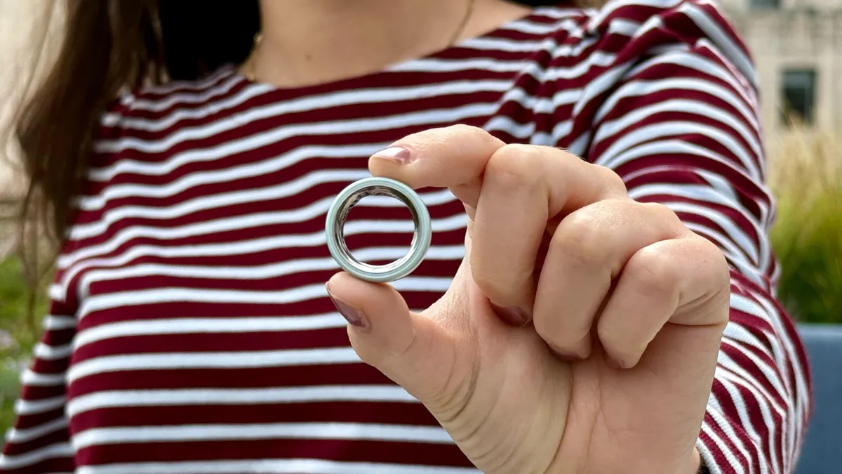 Smart Ring vs Fitness Tracker: Which Data You Can Trust