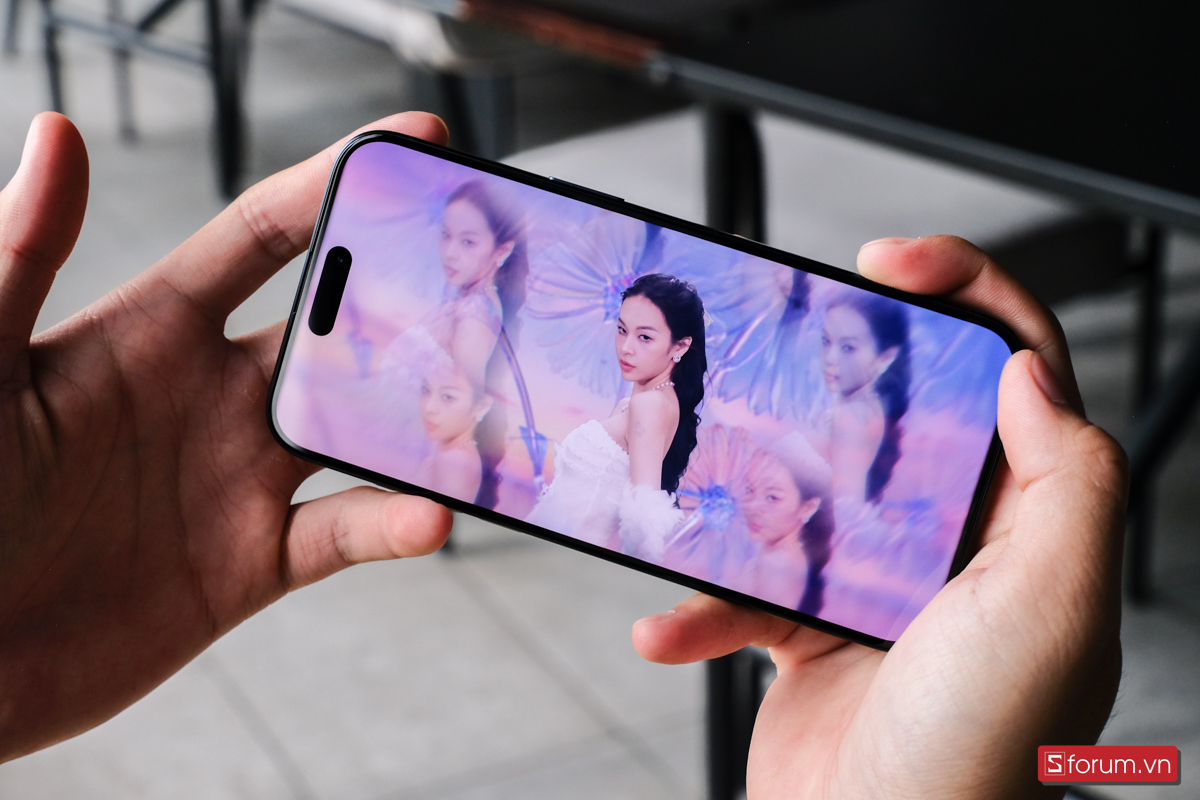 iPhone 15 Pro Max hay iPhone 14 Pro Max: Nên nâng cấp hay giữ máy?