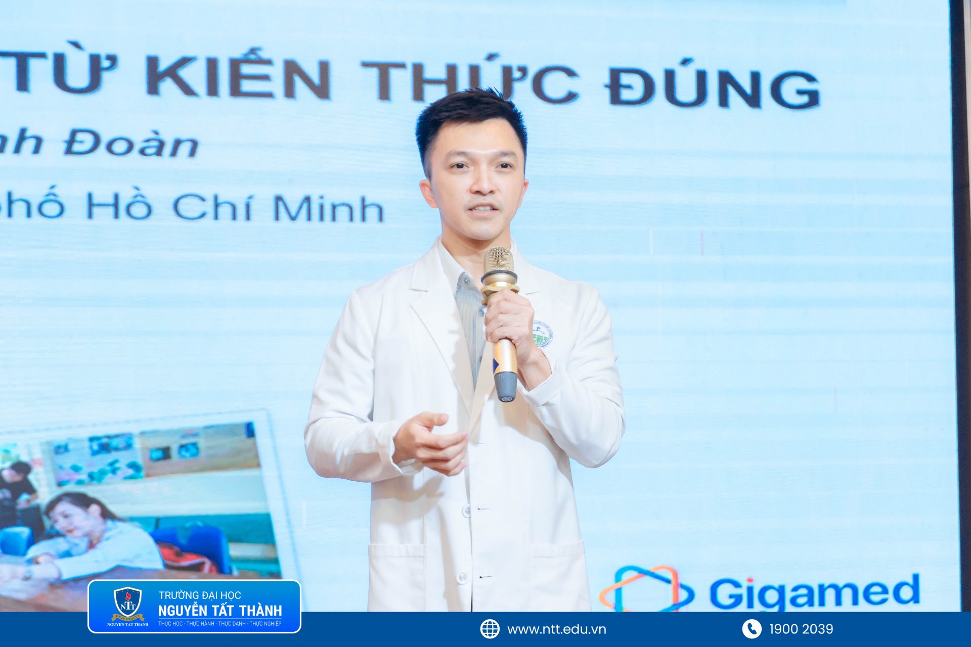 4 thói quen chăm sóc da đang âm thầm làm hỏng làn da bạn