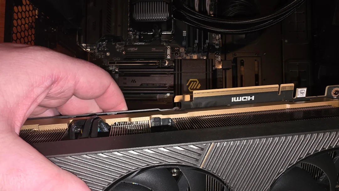 RTX 5090 Thermal Throttling Decoded: What Hotspot Data Exposes
