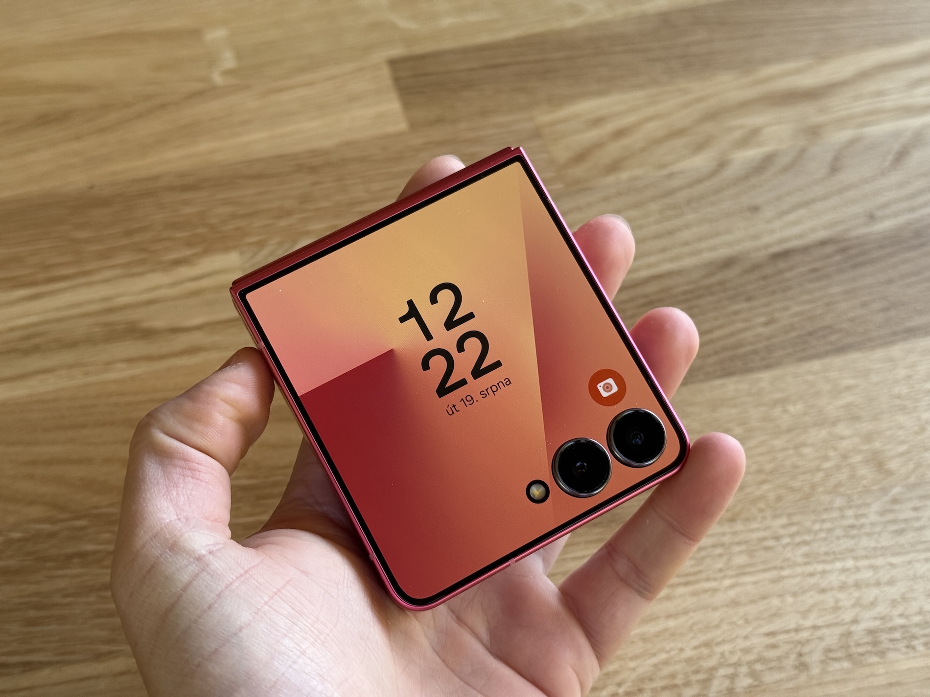 Galaxy Z Fold 8 Ultra và bước ngoặt màn hình gập không nếp