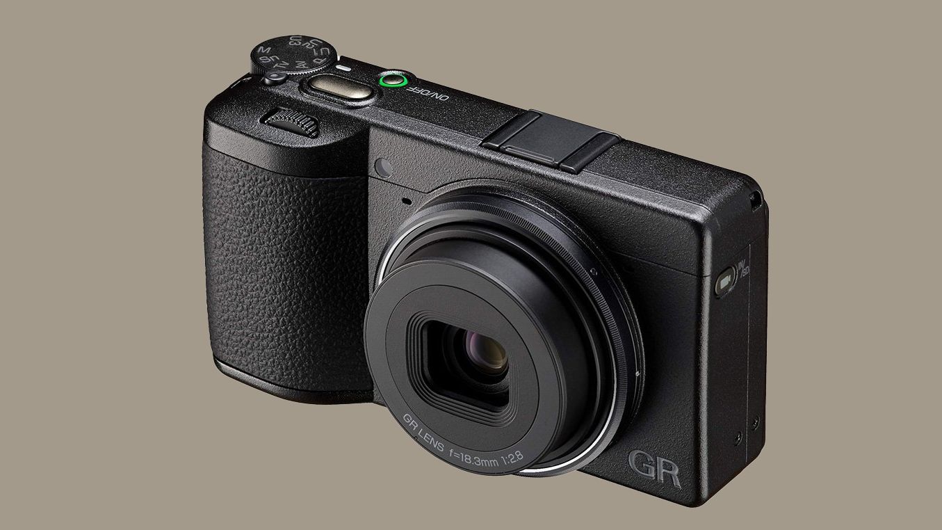 Why Old Compact Cameras Still Rule Street Photography