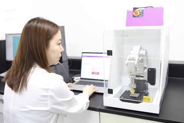 Cảnh báo kem chống nắng giả và mỹ phẩm không an toàn trên sàn thương mại điện tử