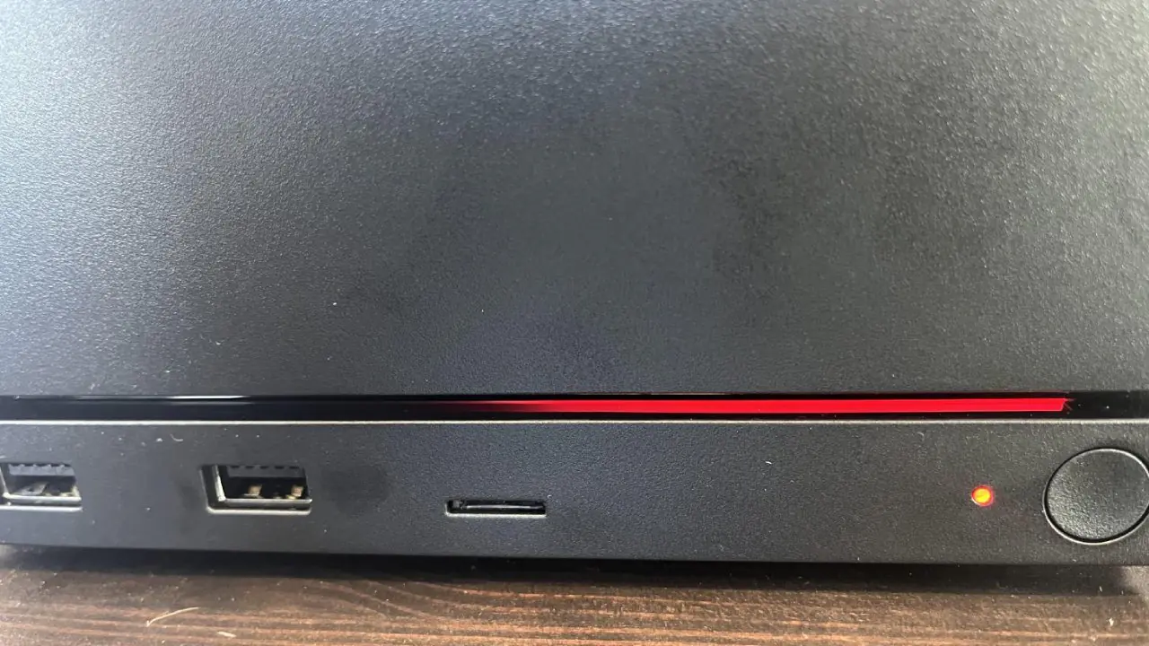 Steam Machine Red LED Overheating Alert Was a BIOS Bug, Not a Meltdown