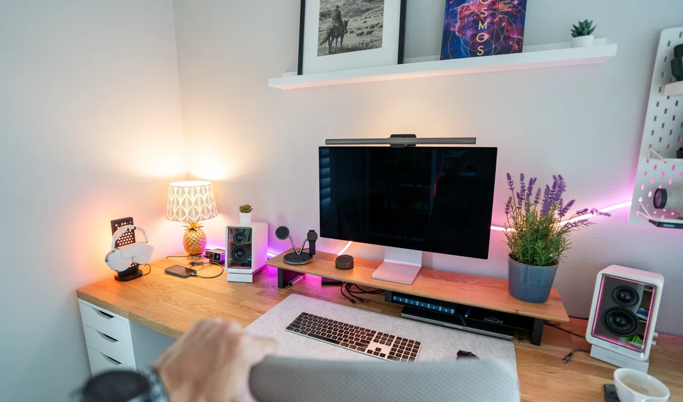 One 300W GaN Charging Station to Clean Up Your Desk