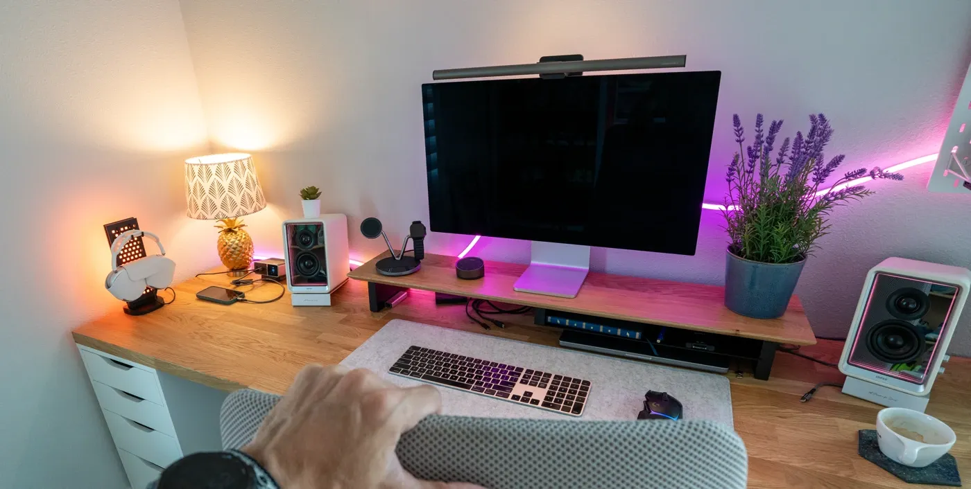 One 300W GaN Charging Station to Clean Up Your Desk