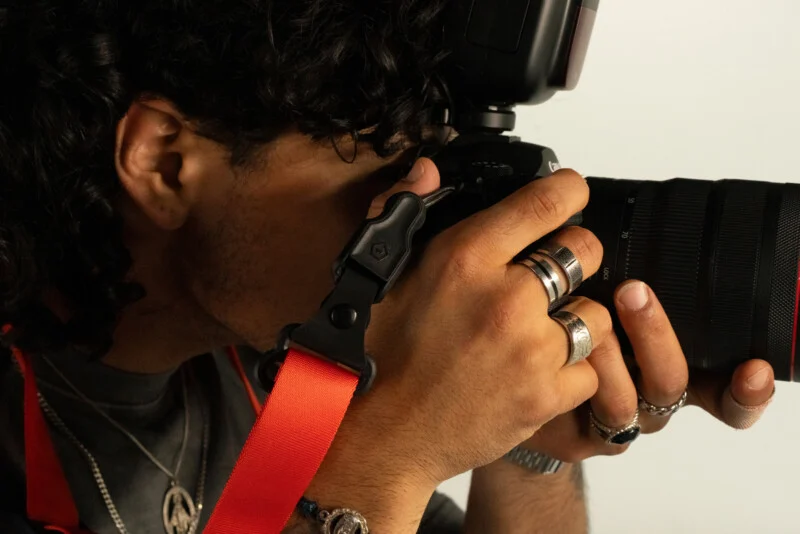 Magnetic Camera Strap System Puts Speed Back Into Shooting