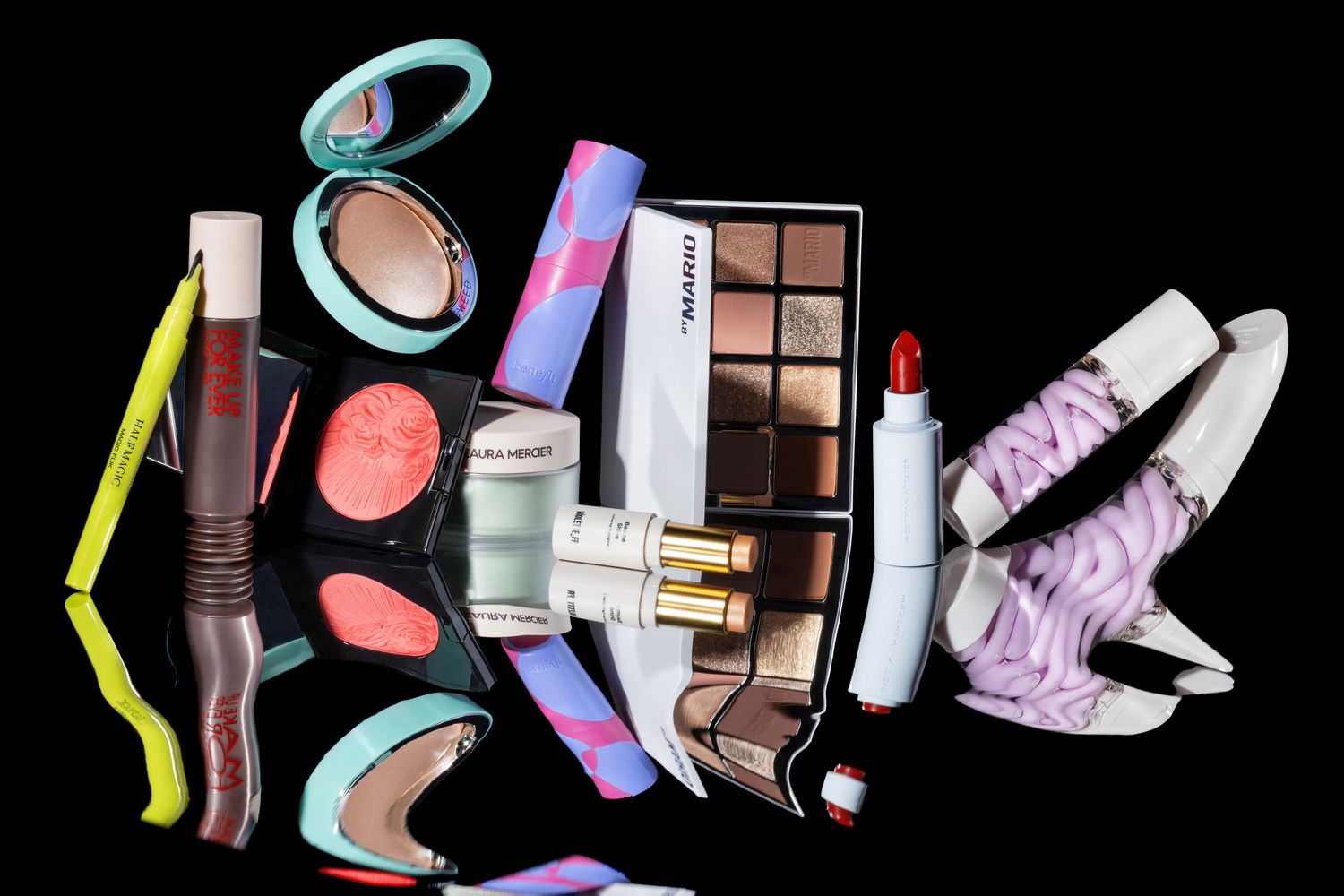 The Ultimate Travel Makeup Bag Guide: Organizers That Fit Everything
