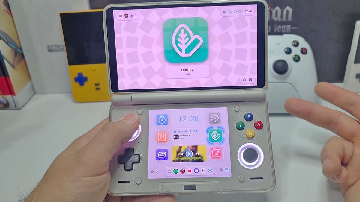 The Retro Handheld Explosion: OLED Screens, FPGA Power, and UI Glow-Ups