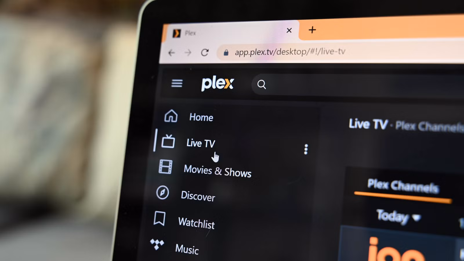 Building Your Own Media Server: Jellyfin vs Plex