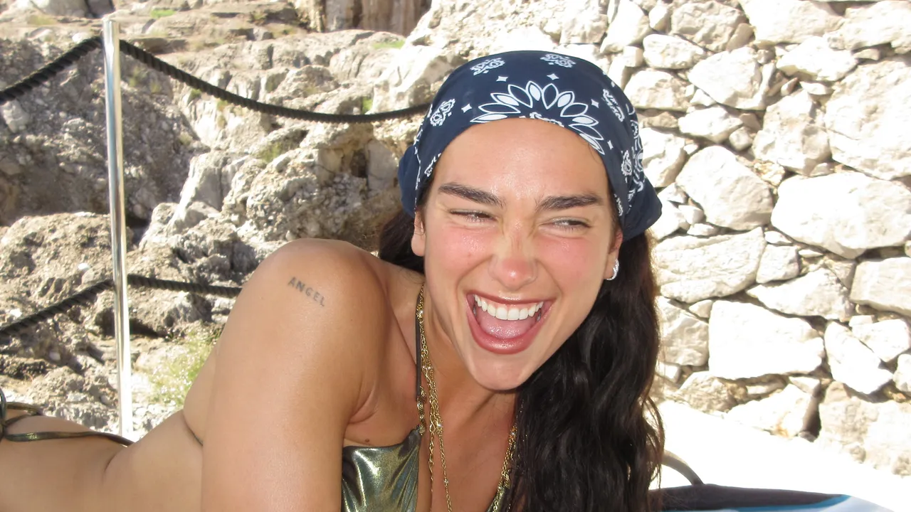 The Bandana Styling Hack Turning Basics Into Fashion Moments