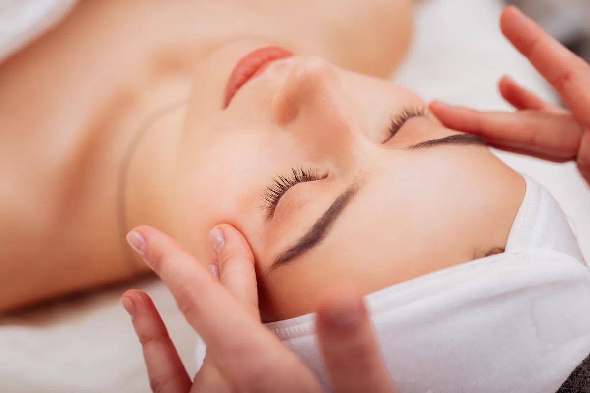 XERF Skin Tightening Treatment: Real Results From Testing the Dual-Frequency Device
