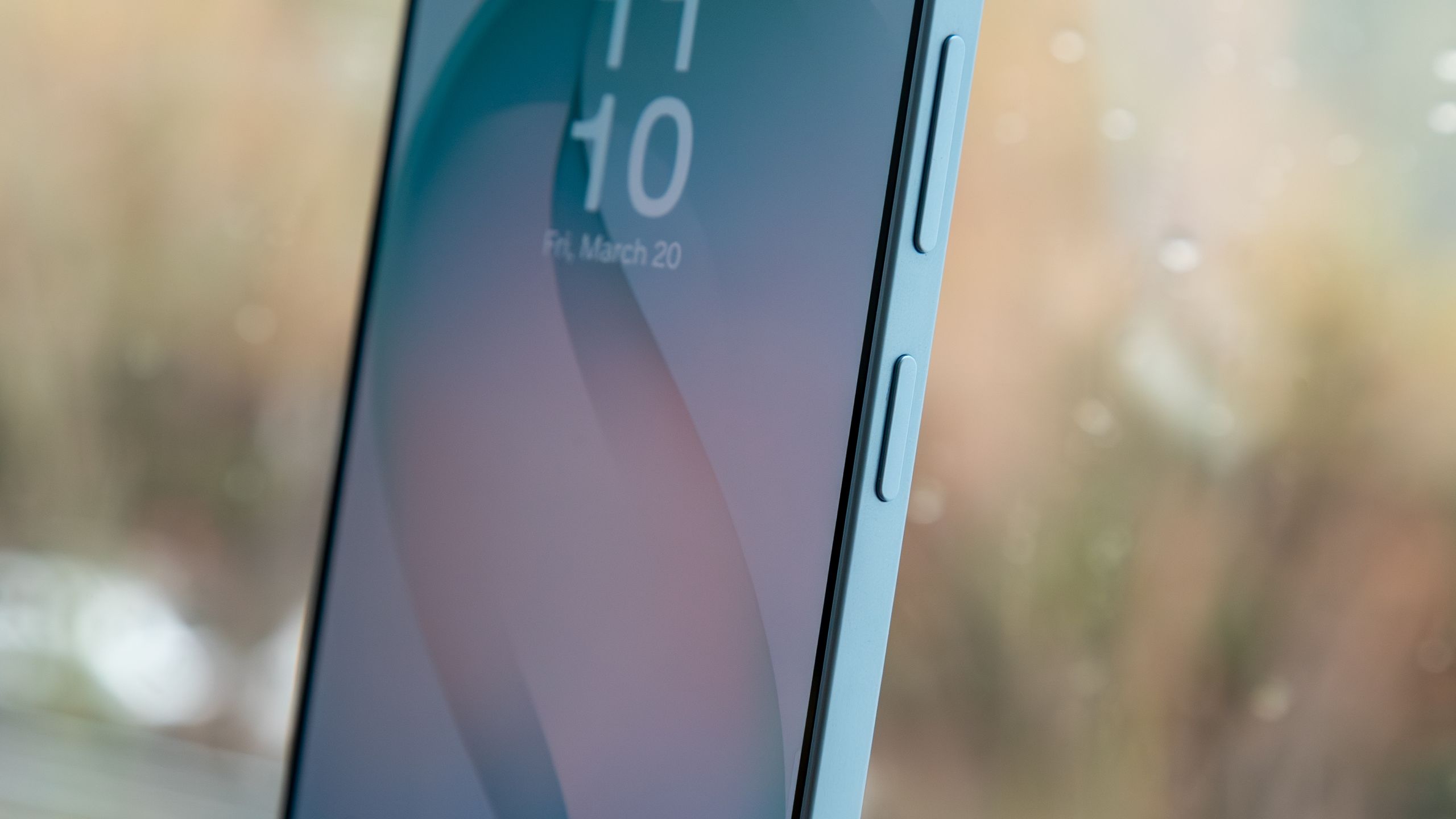 Apple’s Record Share Amid a Historic Smartphone Slump