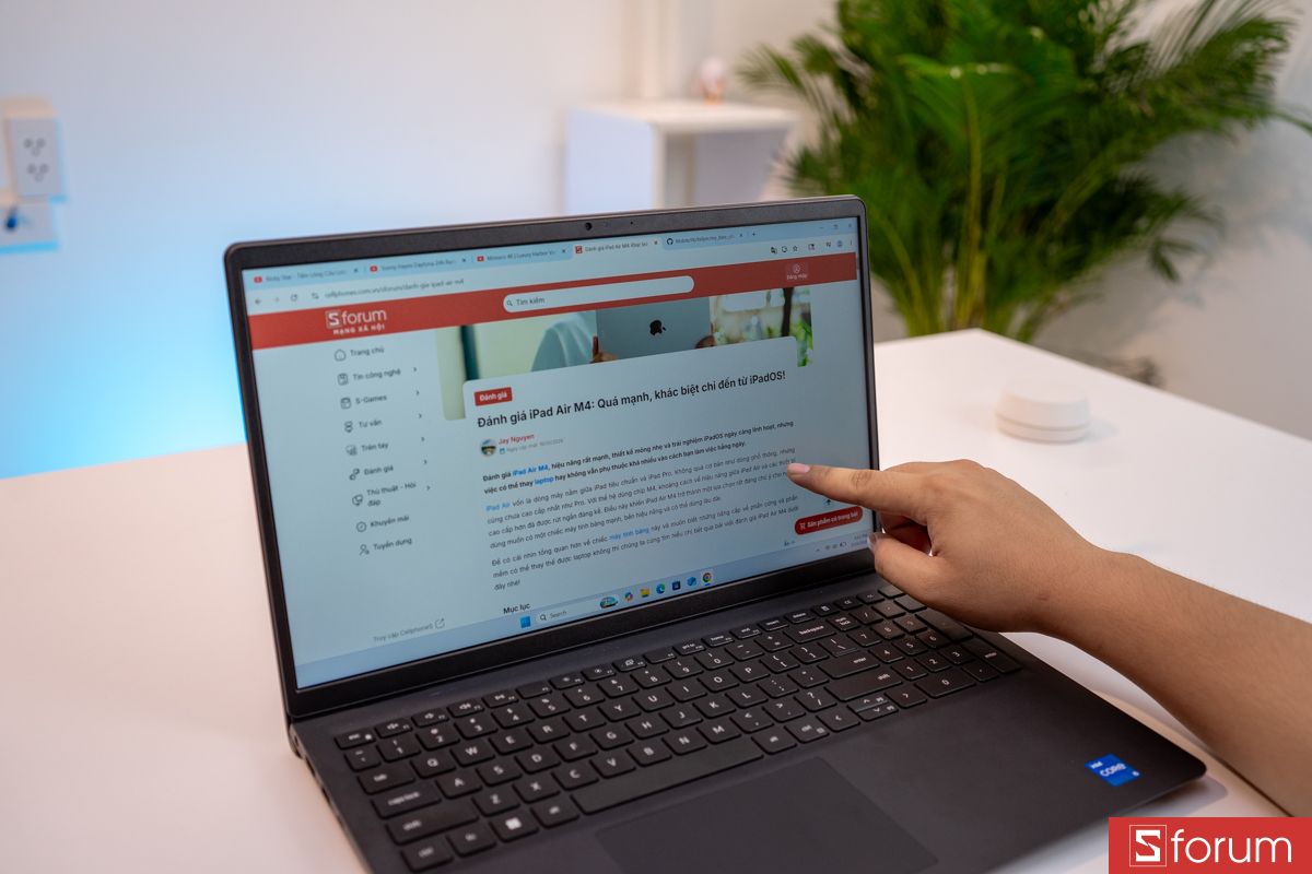 Chọn laptop đúng theo ngành học: Quản trị, Logistics, Du lịch