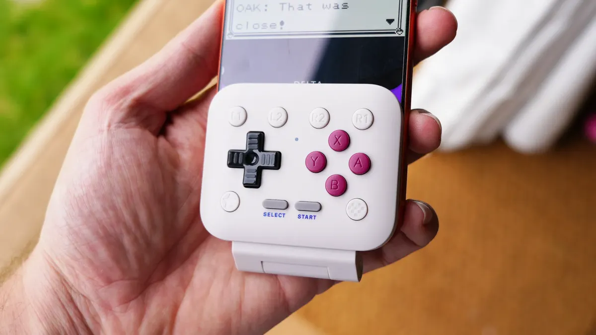 Mobile Gaming Controllers Are Finally Mainstream