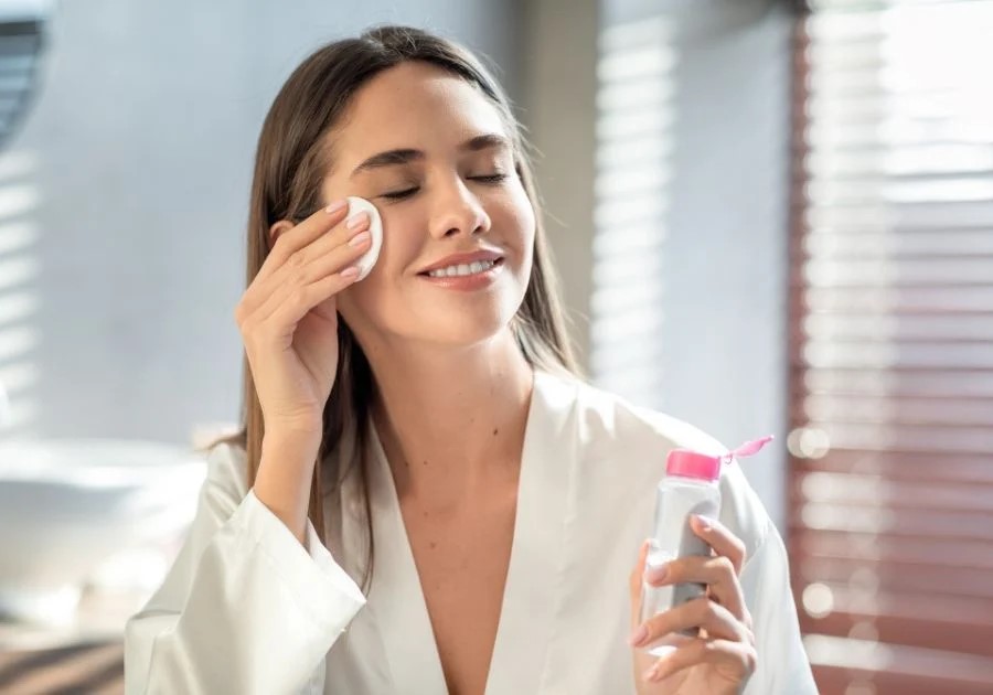 Người tiêu dùng soi kỹ bảng thành phần, cuộc chơi mỹ phẩm đổi chiều