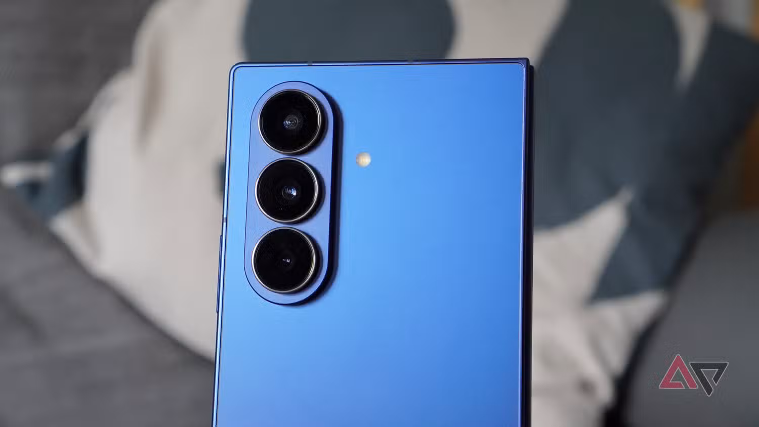 Galaxy Z Fold 8 Finally Widens the Foldable Formula