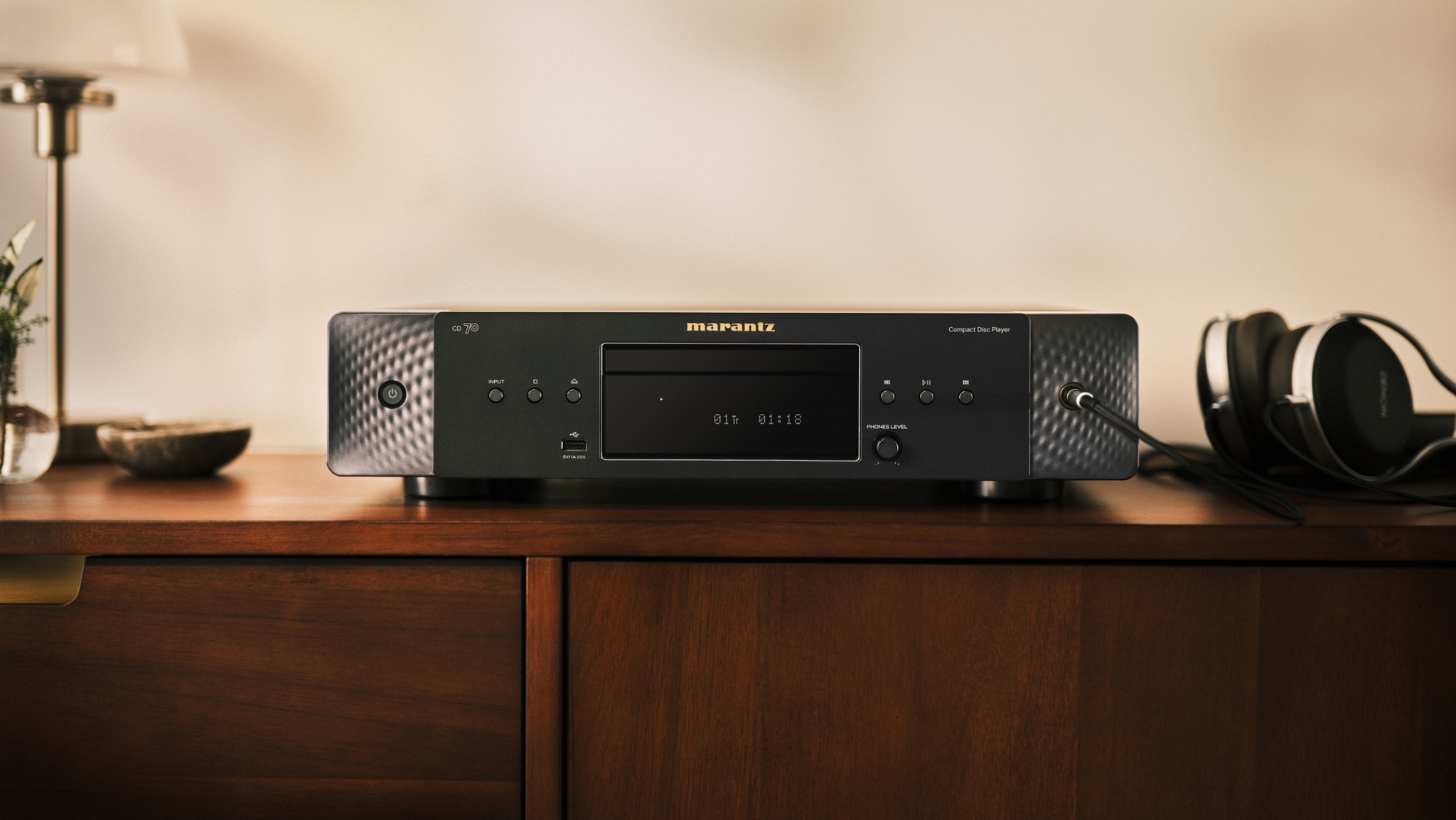 Marantz MODEL 70 và CD 70: Nhập môn hi-fi kiểu mới