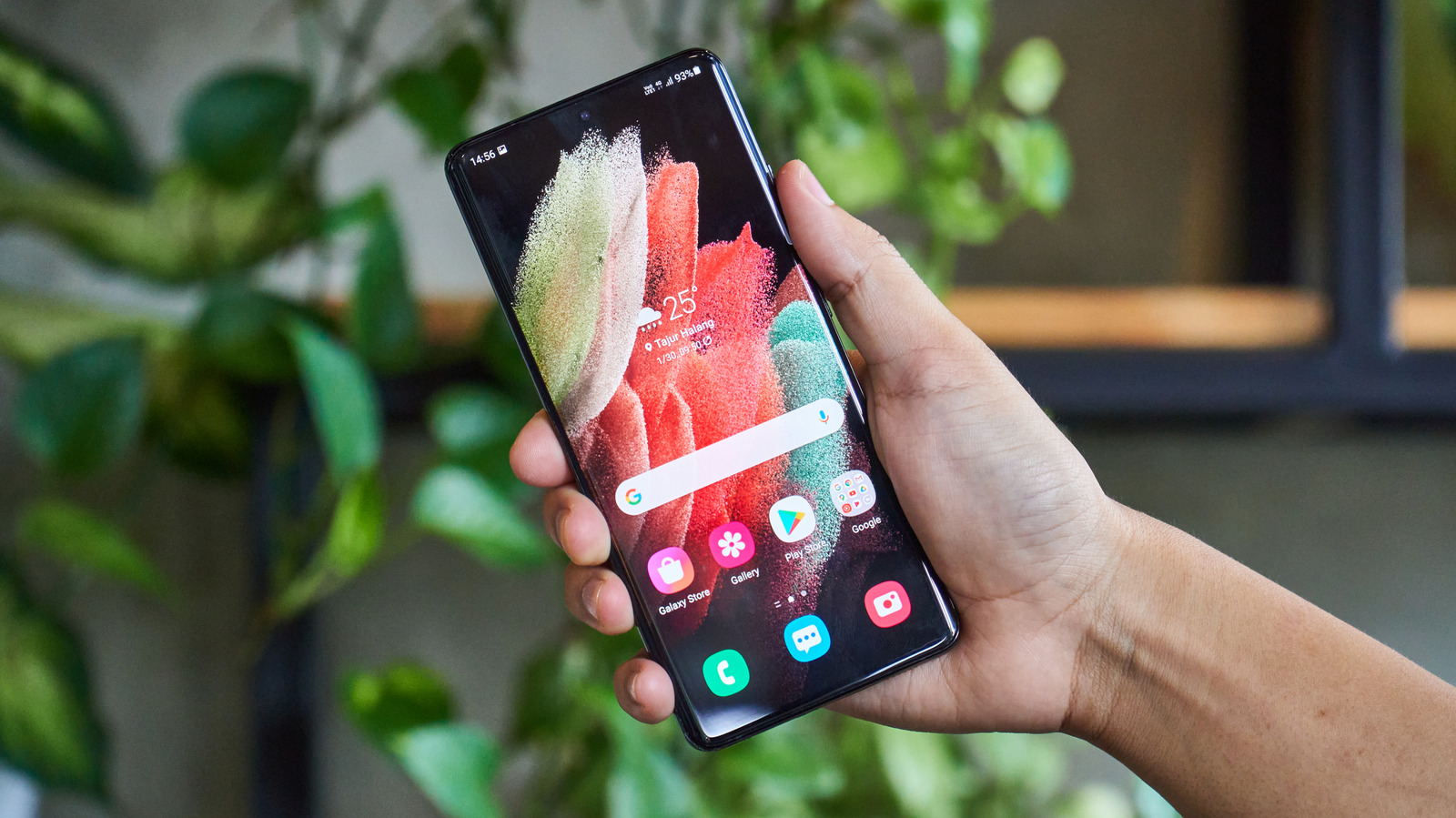 Galaxy S26 Ultra Red Screen Problem and How to Respond