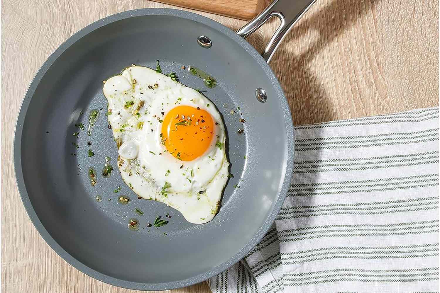 Amazon’s Hidden Outlet: 50+ Kitchen Overstock Deals Under $10
