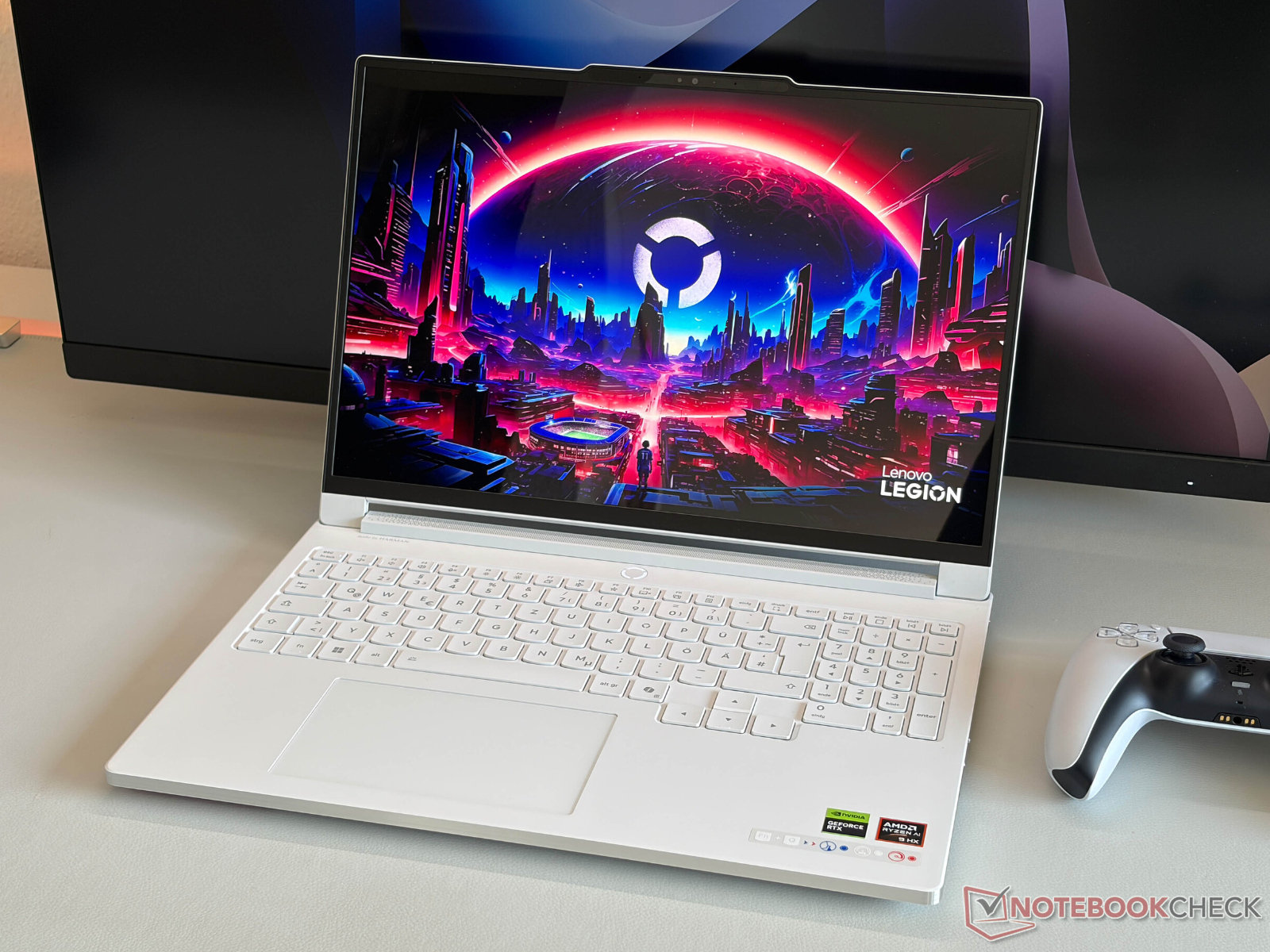Lenovo Legion 7a RTX 5070 12GB: Có đáng nâng cấp so với RTX 5060?