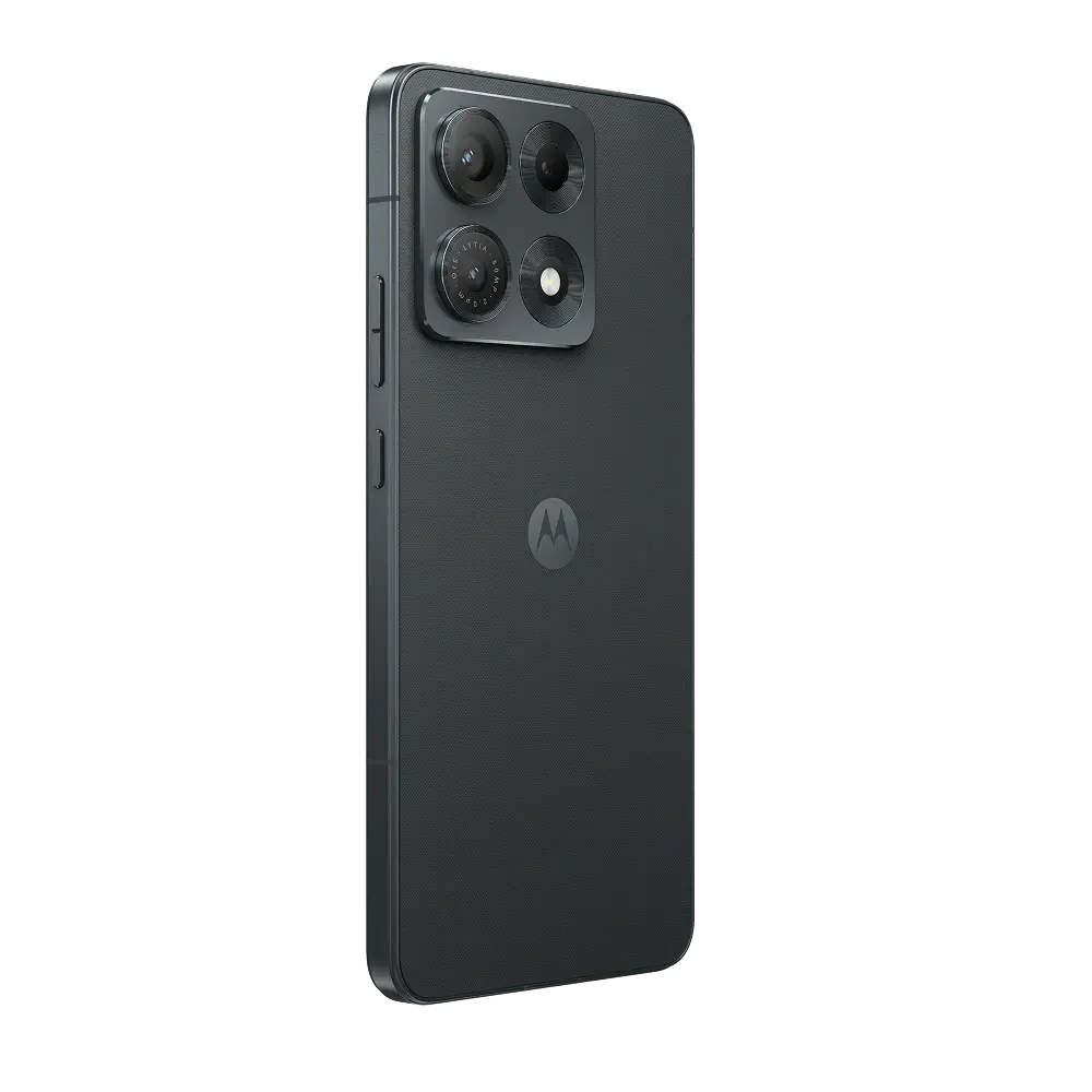 Motorola Breaks Google’s Grip on Qi2 Magnetic Charging