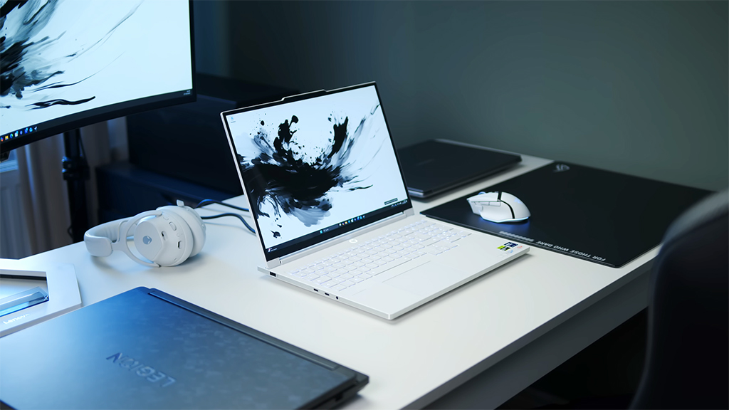 Lenovo Legion 7a RTX 5070 12GB: Có đáng nâng cấp so với RTX 5060?
