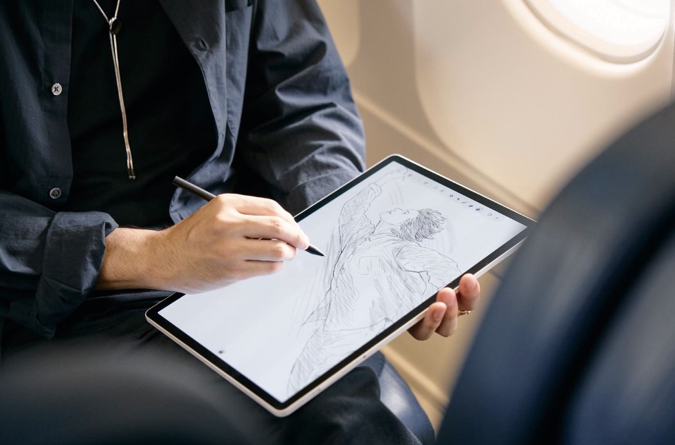 Wacom MovinkPad Pro 14 OLED: có đáng 24,9 triệu cho dân thiết kế di động?