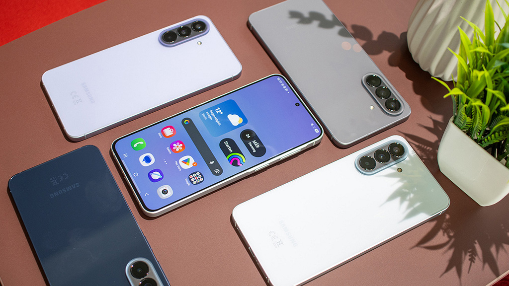 Khủng hoảng chip nhớ kéo thị trường smartphone xuống đáy