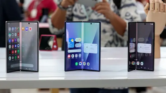 Apple vs Samsung: Two Paths to a Crease-Free Foldable Screen