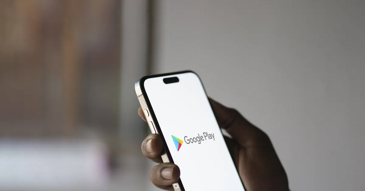 Google Play Store mở cửa cho cửa hàng ứng dụng bên thứ ba: Người dùng được gì và mất gì?