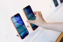 iPhone Ultra gập: iOS 27 hé lộ màn hình gập và pin 5.000 mAh