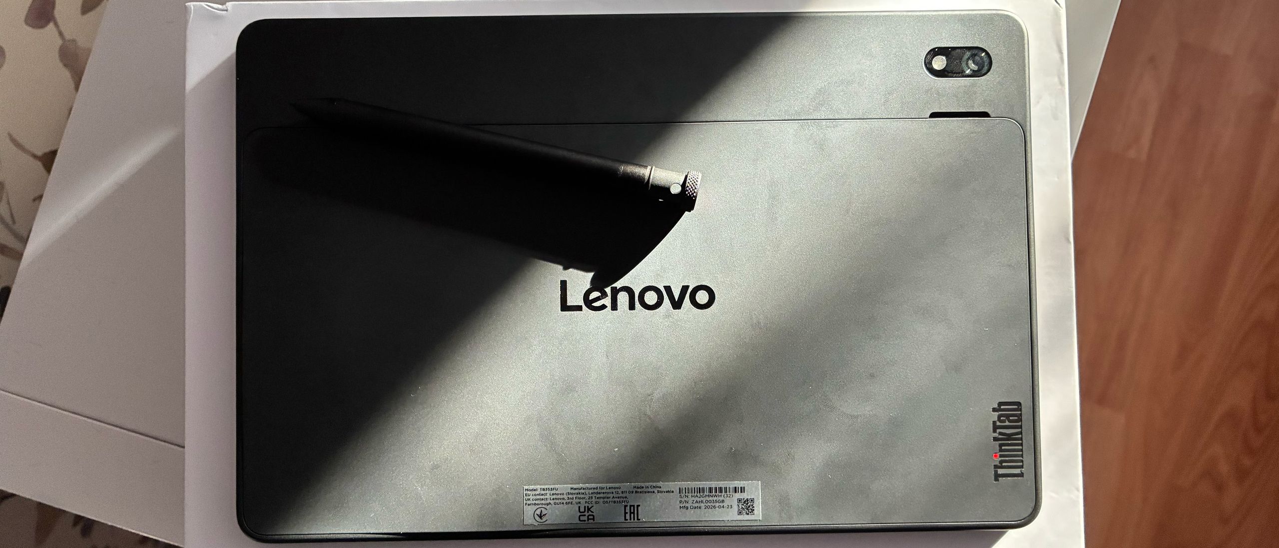 Rugged Tablets for Field Workers: Lenovo ThinkTab X11 vs ONERugged Windows