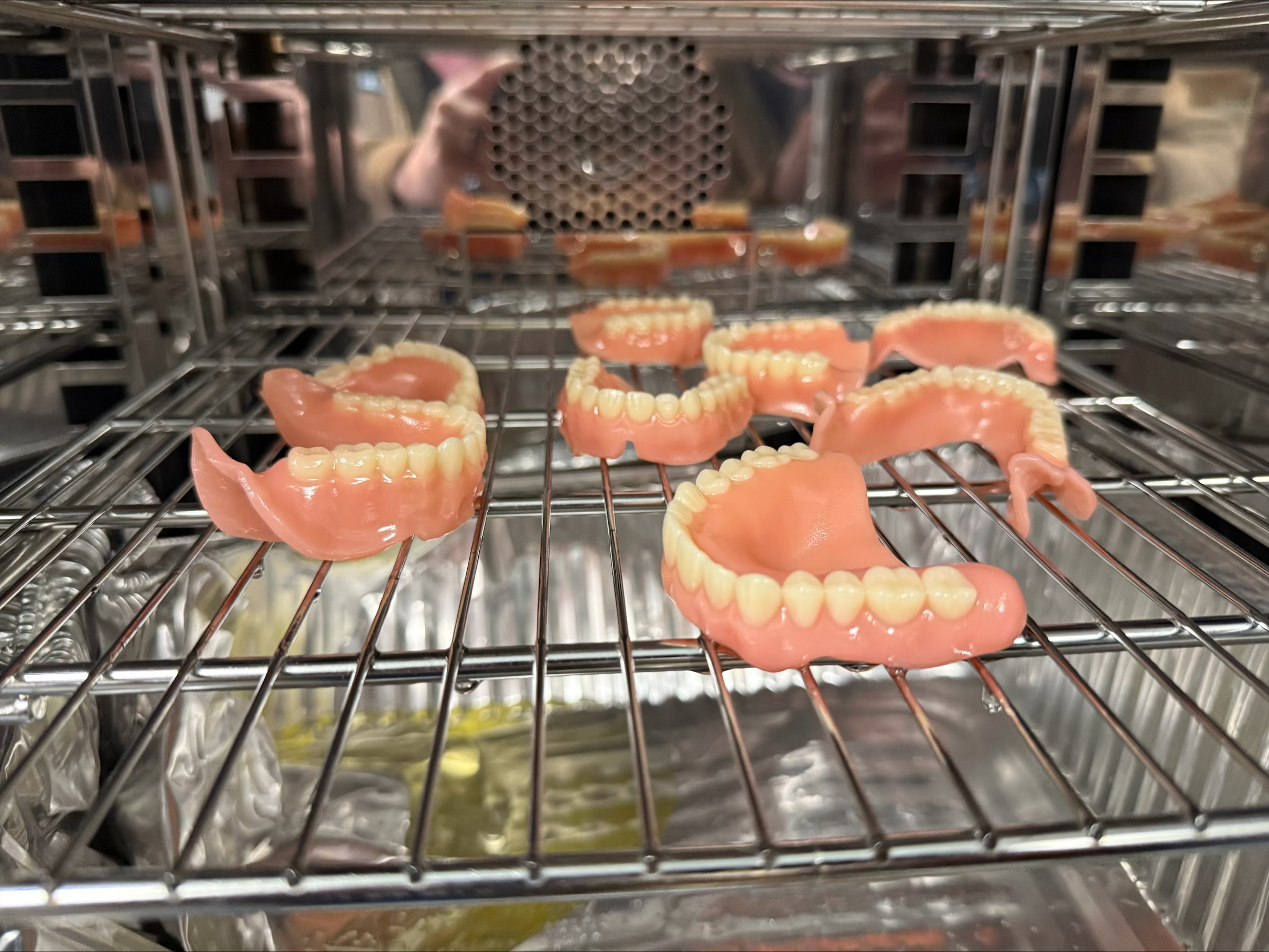 How Digital Dentistry Labs Are Scaling from Weeks to Hours