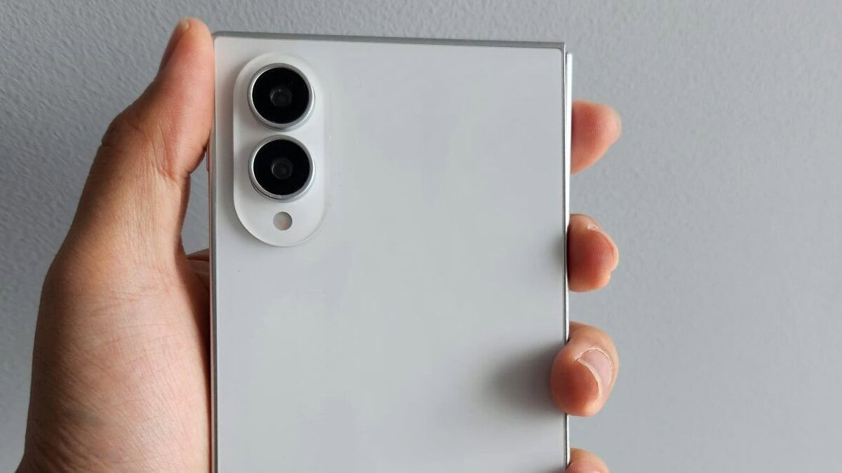 Galaxy Z Fold8 and Z Flip8 Leaks Hint at Safe Designs, Smart Upgrades
