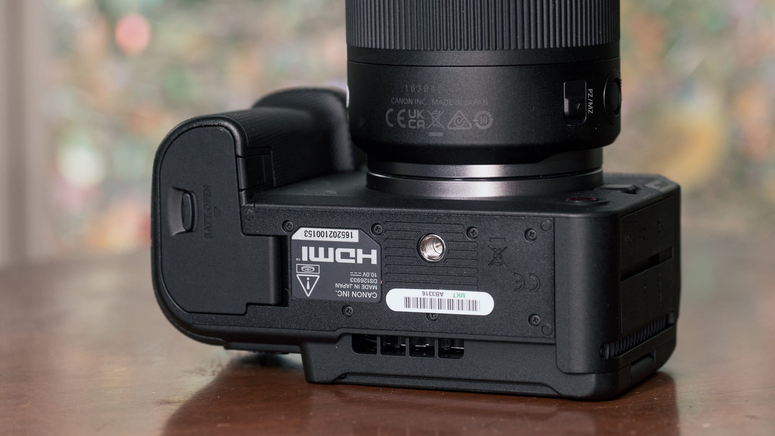 Canon EOS R6 V Review: A Mirrorless Video Powerhouse for Creators
