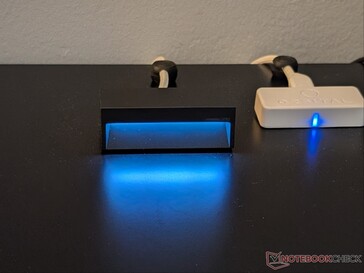 Retro Keyboards, Modern Tricks: Lofree Hyzen vs MelGeek Made68 Ultra V2