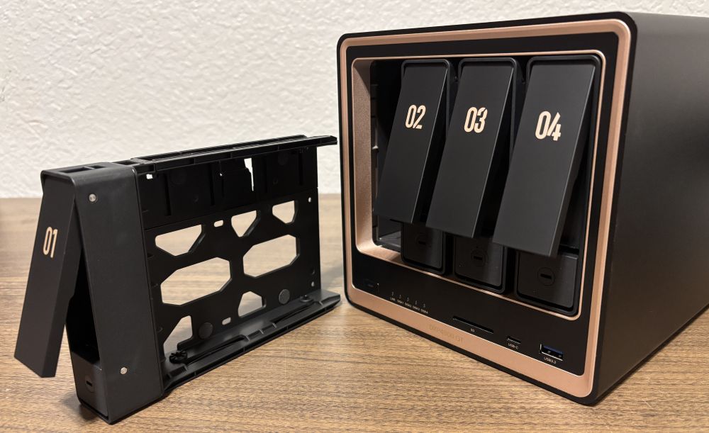 Entry-Level NAS Showdown: UGREEN DH2300 vs DXP4800 GT
