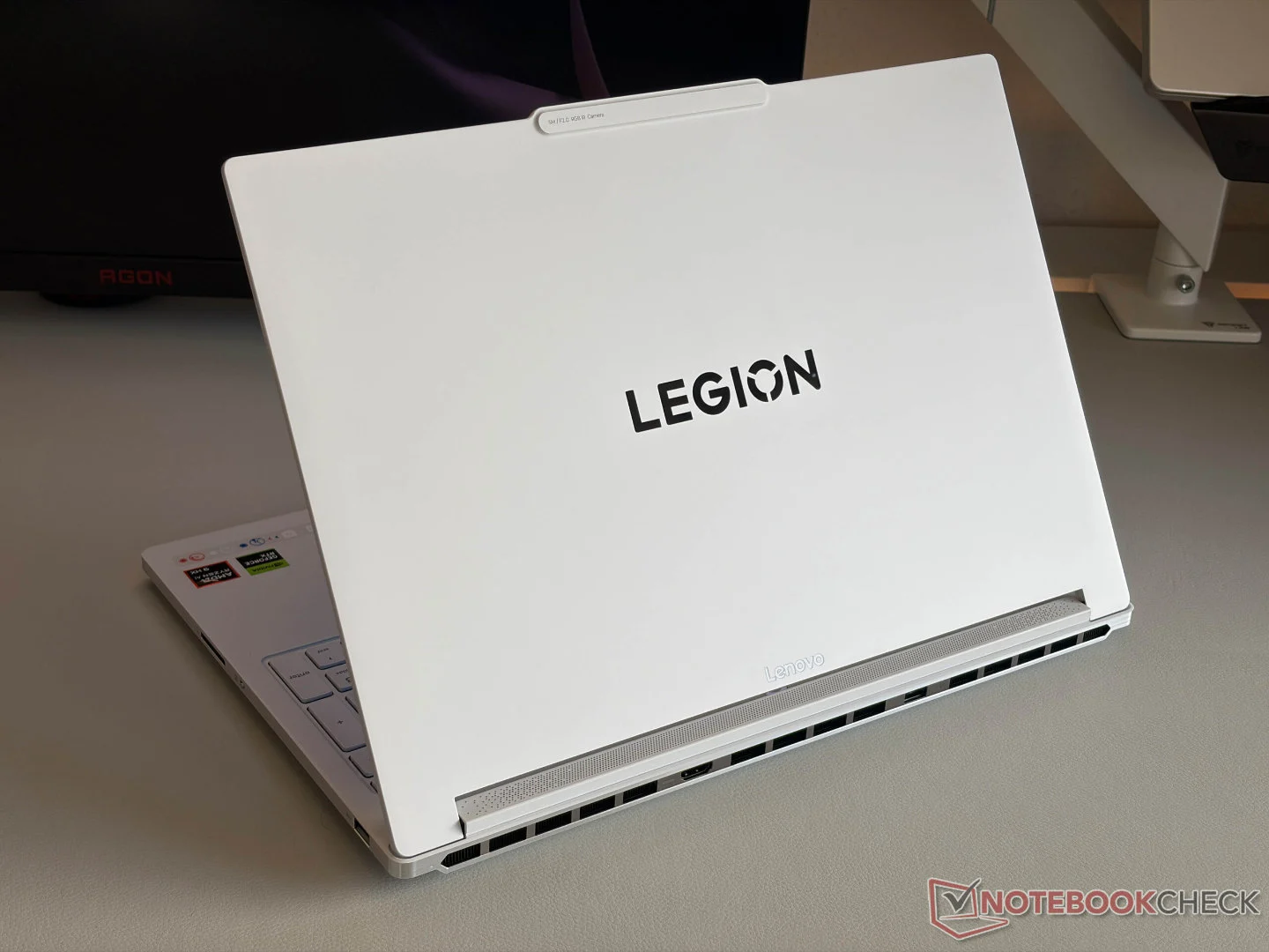 Lenovo Legion 7a RTX 5070 12GB: Có đáng nâng cấp so với RTX 5060?