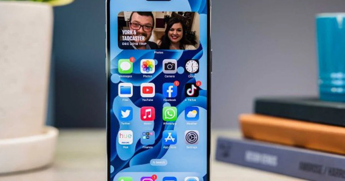 iPhone Pro Max giảm giá kỷ lục: nên mua mẫu nào ngay bây giờ?
