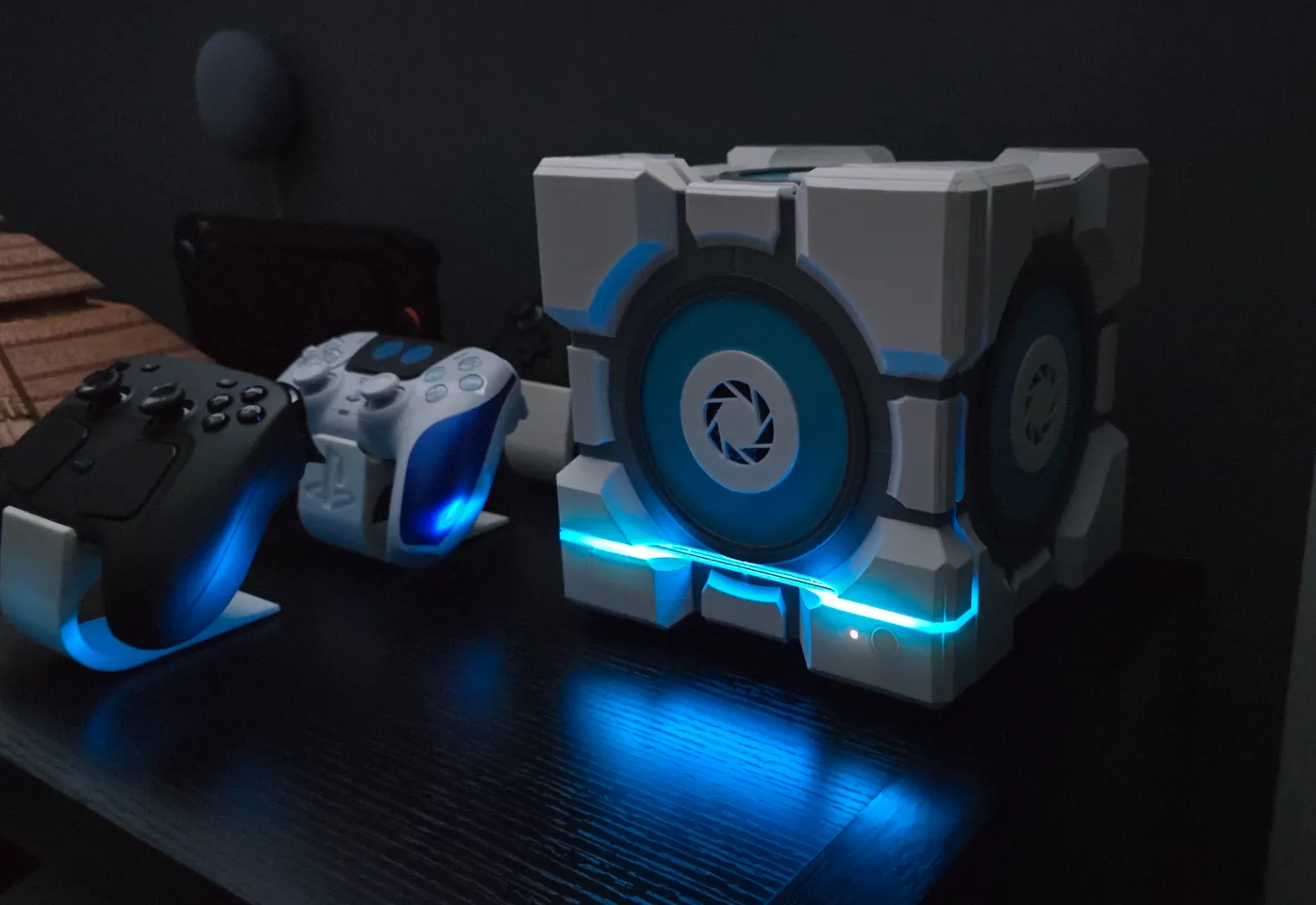 Transform Your Steam Deck With Cases, Skins, and UI Mods