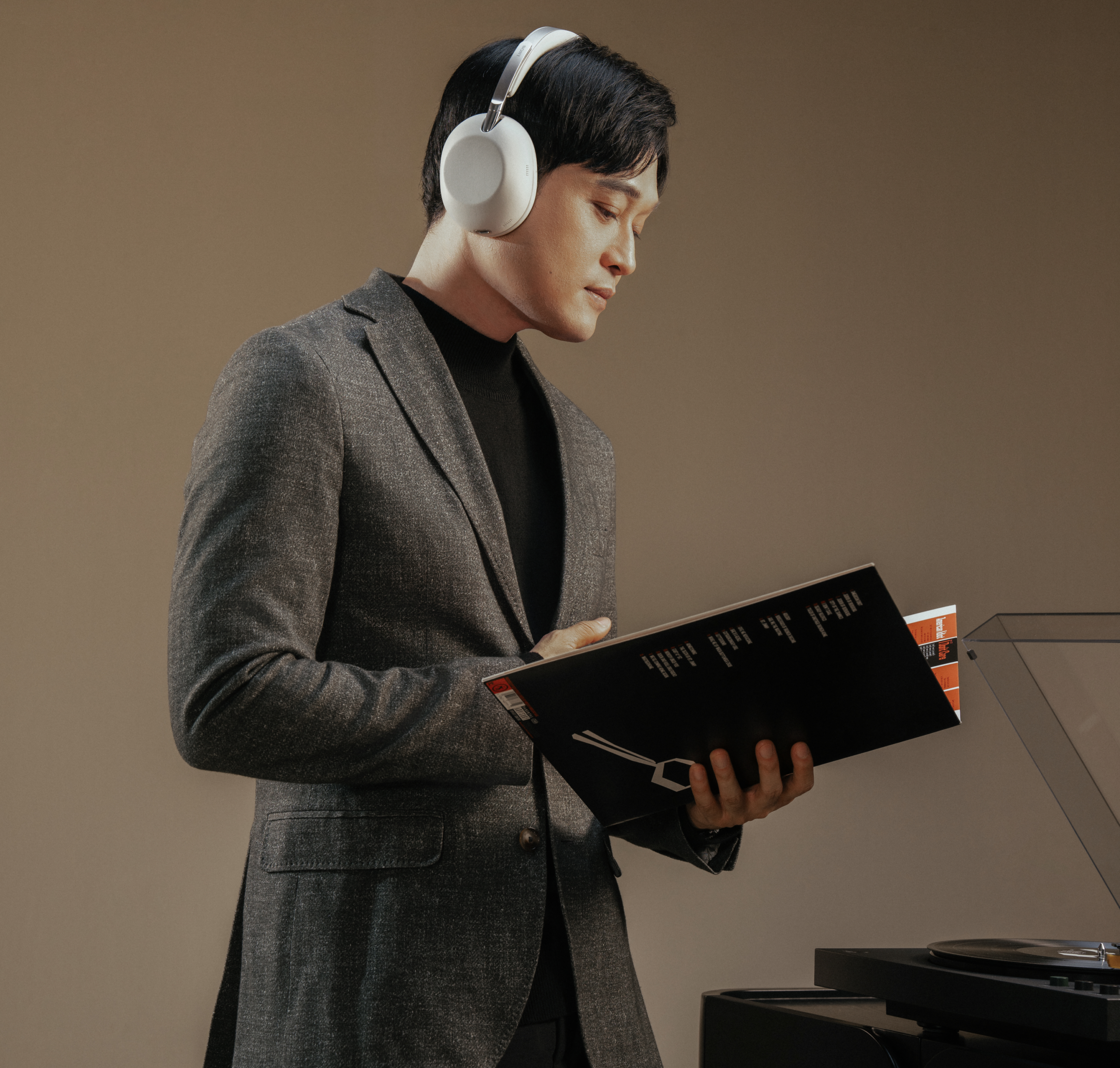 Khi Sony 1000X THE COLLEXION gặp Quang Vinh: cú bắt tay đánh vào cảm xúc người yêu âm nhạc