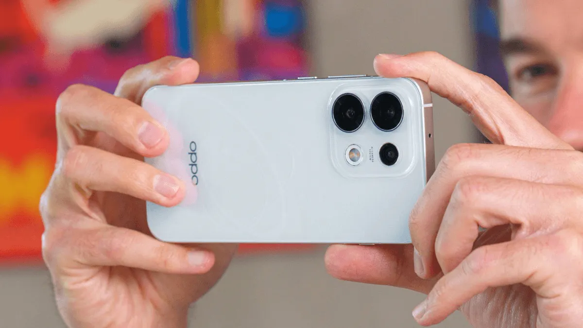 OPPO Reno16 F phim chụp lấy liền: vũ khí bắt chuyển động cho người quay mobile