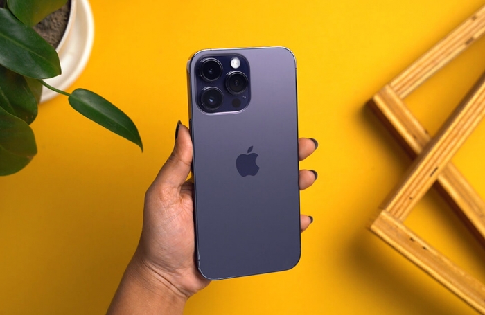iPhone 14 Pro Max cũ vs 12 Pro Max: Nên mua máy nào khi giá đang giảm?